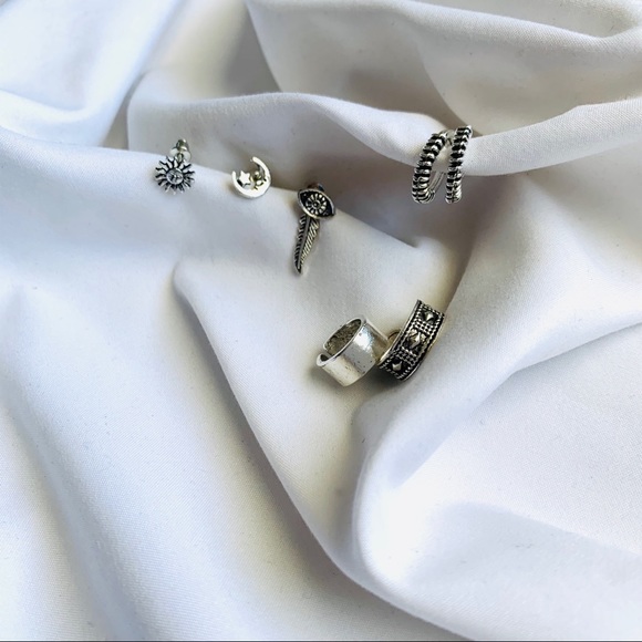 Trendy Retro Style Earring Set - Picture 3 of 3